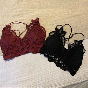 Bundle of 2 bralettes